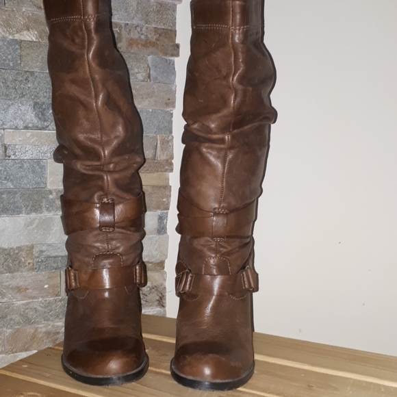 Leather and suede boots - Picture 2 of 5